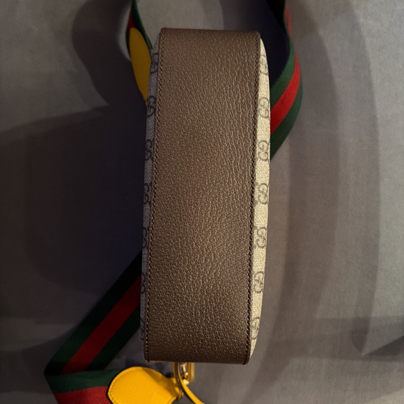 Gucci Beige and Brown Logo Crossbody with Green and Red Strap - Picture 5 of 7